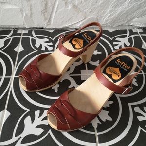 Swedish Hasbeens Peep Toe Super High Platform Sandal- Size 37 (US 7)-Cognac